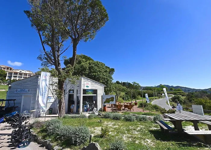 Lägenhet Le Village - C1201 By Interhome Saint-Raphaël